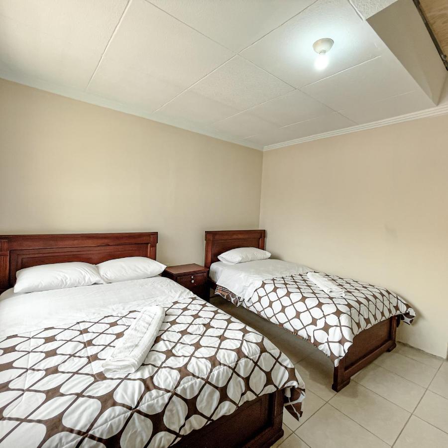 Quinta San Martin Hotel Cuenca Buitenkant foto